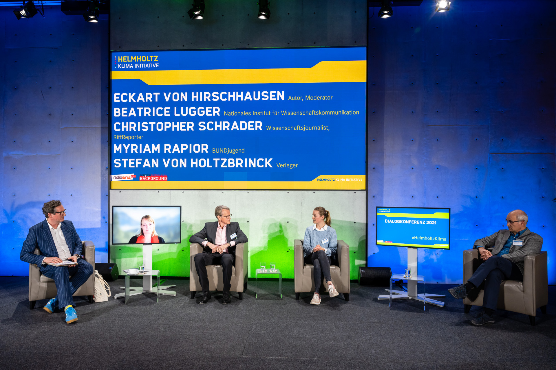 Podium auf der Dialogkonferenz Helmholtz-Klima-Initiative 2021